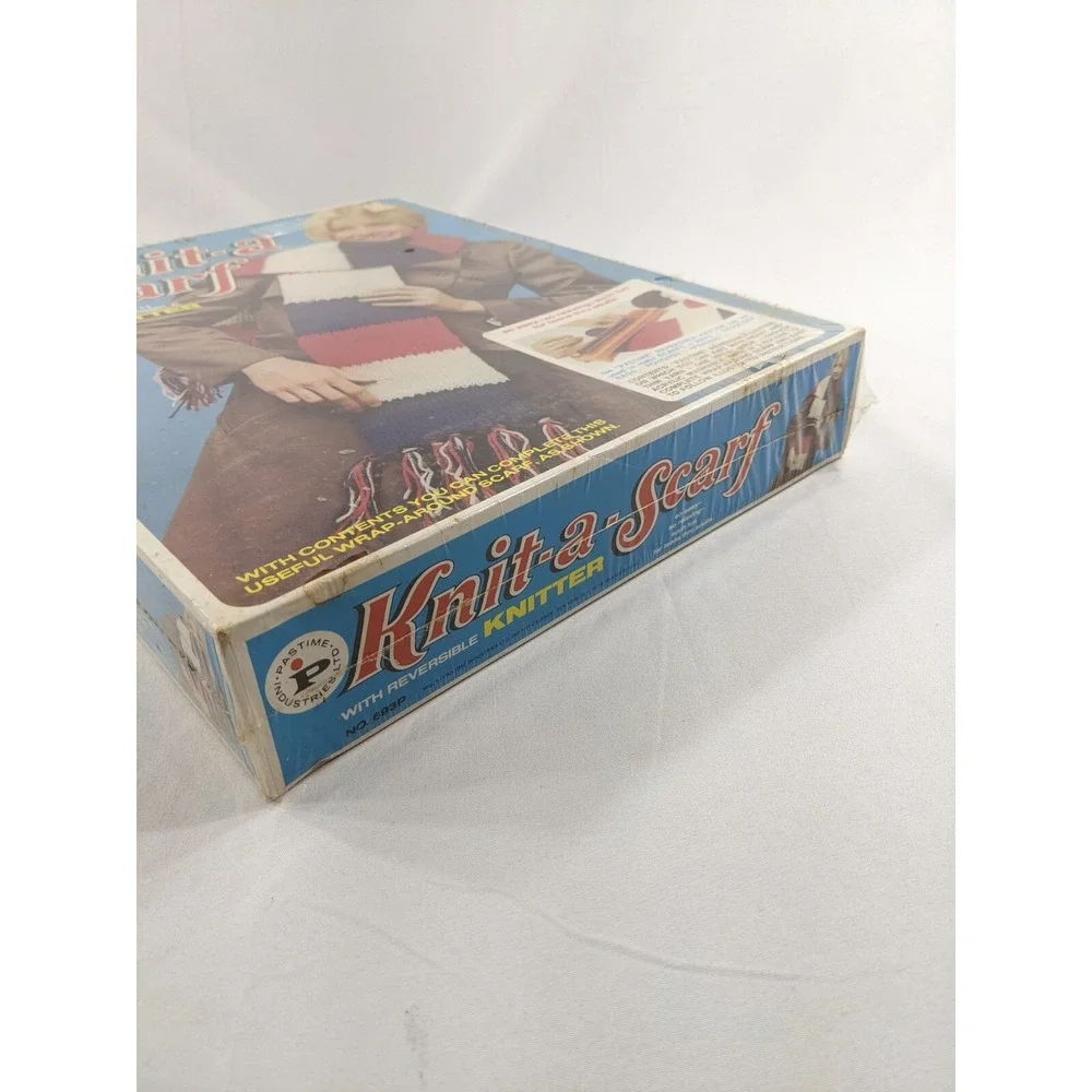 Vintage‎ Sealed Pastime Knit-a-scarf With reversible knitter (No 693p) 70s retro